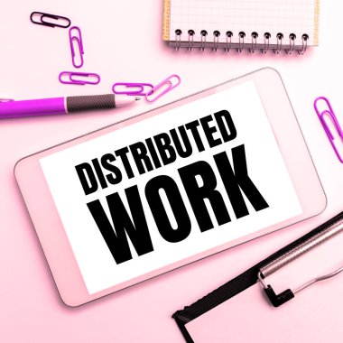 İlham verici Dağıtılmış Çalışmaları gösteren metin, Ağ tesislerini kullanan şirketler tarafından uygulanan Sözcük Yazımı