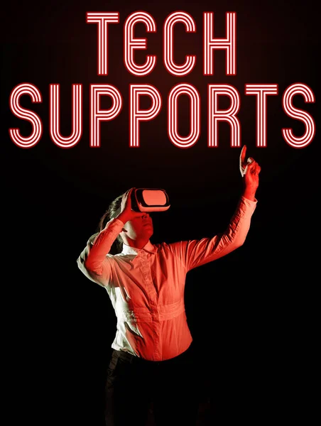 Sign Displaying Tech Supports Business Approach Help Given Technician Online — Foto de Stock