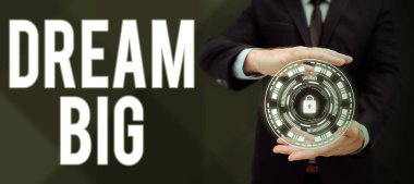 Ulaşmak istediğiniz yüksek değerli bir şeyi düşünmek için metin yazma Büyük, İş yaklaşımı hayal etmek