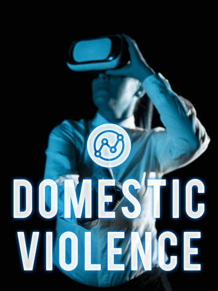 兆候を示すインスピレーション 家庭内暴力 暴力的または虐待的な行動のための単語一家族や家庭のメンバーによって指示 — ストック写真