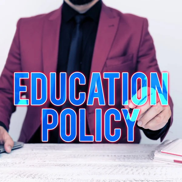 Podpis Tekstowy Przedstawiający Politykę Edukacyjną Business Showcase Field Study Który — Zdjęcie stockowe