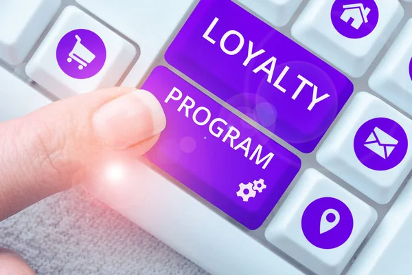 Sign Displaying Loyalty Program Word Written Marketing Effort Provide Incentives — 스톡 사진