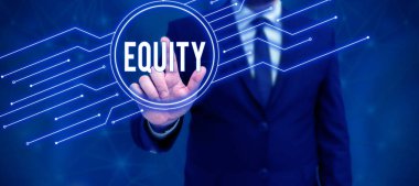 El yazısı eşitliği, adil ve tarafsız ırkın kavramsal fotoğraf kalitesi bir el birliği olmadan