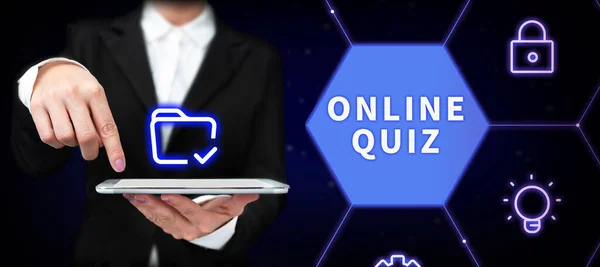 Inspiration Showing Sign Online Quiz Concept Meaning Game Mind Sport — Stockfoto