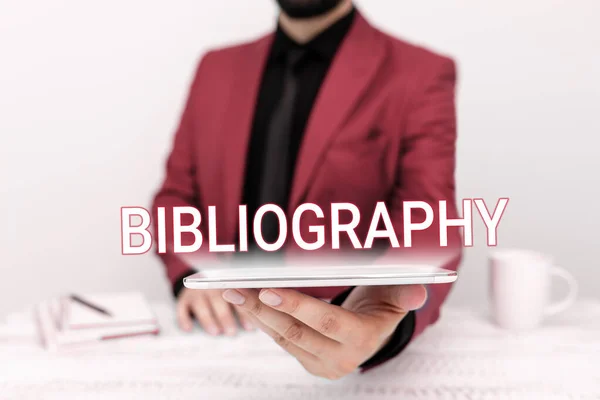Ręczne Pisanie Znaku Bibliografia Biznes Przedstawić Listę Pism Odnoszących Się — Zdjęcie stockowe