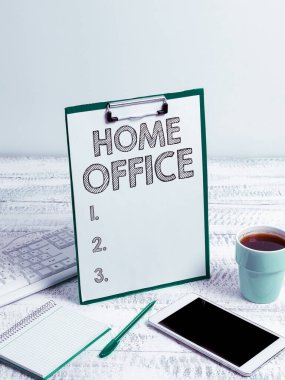 Resmi iş için bir kişi ikametgahında belirlenen metin İçişleri Bakanlığı, iş konsept alanı yazma