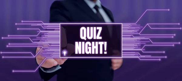 Quiz Night Business Idea Evening Test Bilgisi Yarışmasını Gösteren Metin — Stok fotoğraf