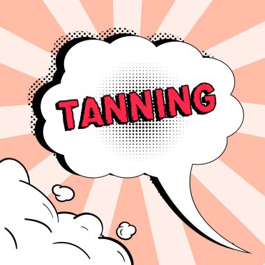 Bronzlaşmayı gösteren metin işareti güneşe maruz kaldıktan sonra deri dokularının doğal olarak karardığını gösteriyor.