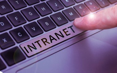 Kavramsal başlık Intranet, Yerel ya da kısıtlı iletişim ağı üzerine yazılmış sözcük özellikle de özel ağ