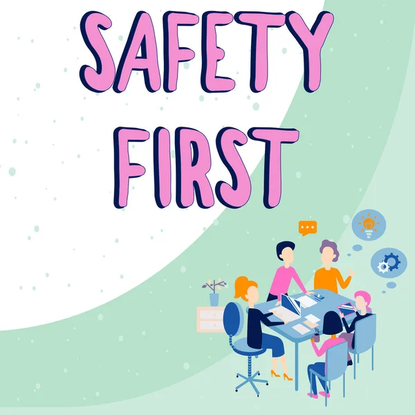 Logga Visar Säkerhet Först Affärsidé Undvik Onödiga Risker Live Tryggt — Stockfoto