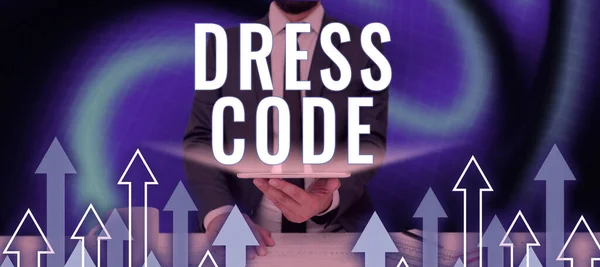 Texto Que Mostra Inspiração Código Vestido Palavra Escrito Uma Maneira — Fotografia de Stock