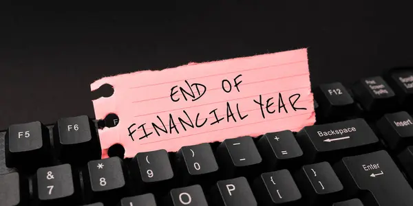 Εγγραφείτε Εμφανίζοντας Τέλος Του Οικονομικού Έτους Έννοια Που Σημαίνει Αναθεώρηση — Φωτογραφία Αρχείου