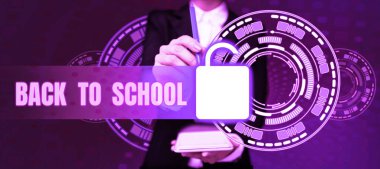 Metnin Okula Dönüş, İşletme yaklaşımı, Yeni Öğretmenler Arkadaşlar Üniforma Destekleme Ücretini Kitaplandırıyor