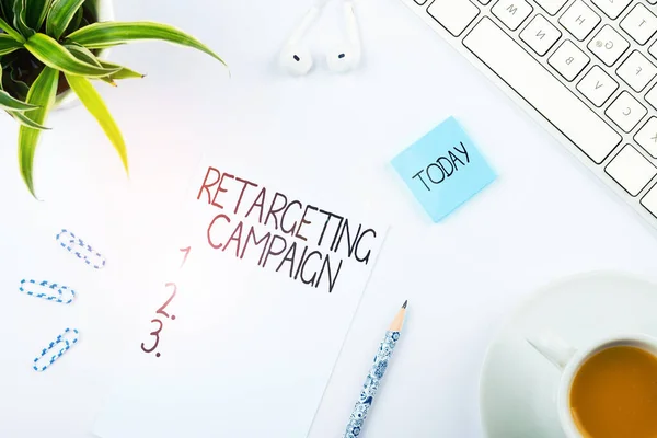 Text Showing Inspiration Retargeting Campaign Business Concept Targetconsumers Based Previous — Foto Stock