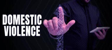 Aile İçi Şiddet, İş Konsepti Şiddet ya da Şiddet içeren Davranışlar Bir aile ya da ev halkının yönettiği