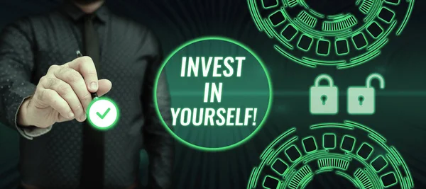 Podepsat Zobrazení Invest Yourself Konceptuální Fotografie Naučit Nové Věci Nebo — Stock fotografie