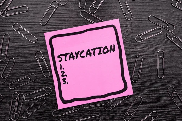 Text Caption Presenting Staycation Word Written Vacation Spent Ones Home — Stock Photo, Image