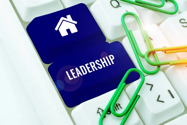 Sign Displaying Leadership Business Approach Ability Activity Involving Leading Group — Stock Fotó