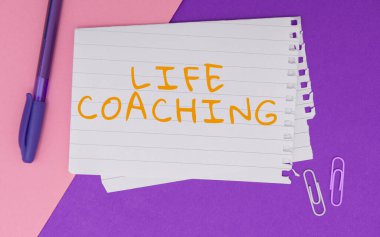 Hayat Koçluğu, İş Fikirlerini Gösteren Metin Hayatımızı Geliştirmek Kariyerimizi Cesaretlendiriyor