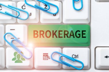 Kavramsal görünüm komisyonculuğu, iş fikri ticari müzakerelerde güvenilir bir aracı ya da aracı görevi görür