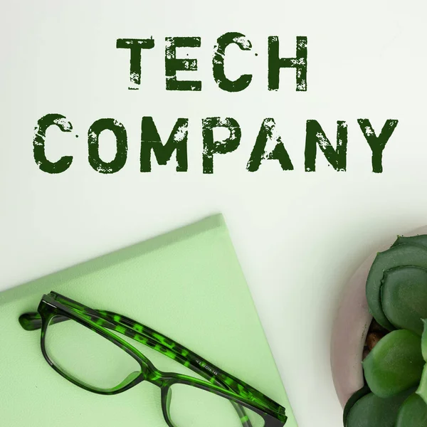 Texte Montrant Tech Company Business Aperçu Une Entreprise Qui Invente — Photo