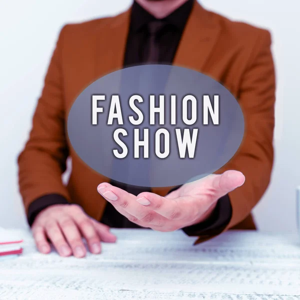 Sign Displaying Fashion Show Business Overview Exibition Involves Styles Clothing — Stock Fotó