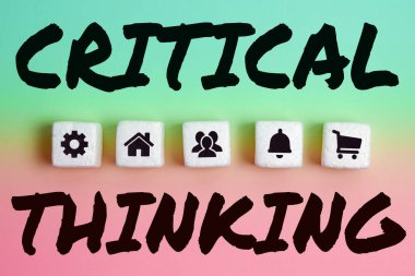 En uzun süre gerektiren bir projenin Eleştirel Düşünme, İnternet Kavrama sekansını gösteren metin işareti