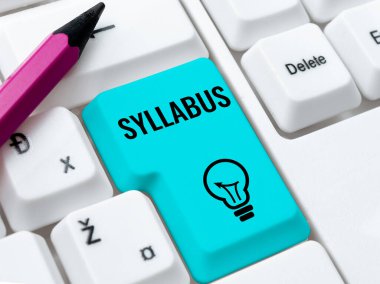 El yazısı müfredatı, İnternet Bir söylem, tez veya sınav gereksinimlerinin özet özeti kavramı