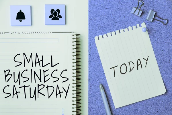 Writing Displaying Text Small Business Saturday Business Concept American Shopping — Stock Photo, Image