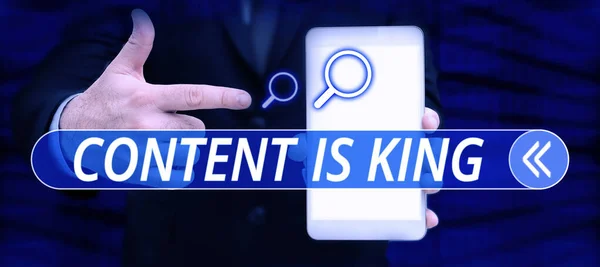 Sign Displaying Content King Internet Concept Content Heart Todays Marketing — Stock fotografie