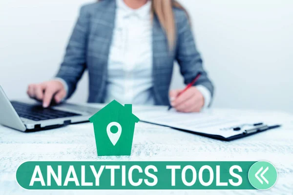 Konceptuální Titulek Analytics Tools Business Idea Kusů Softwaru Pro Analýzu — Stock fotografie