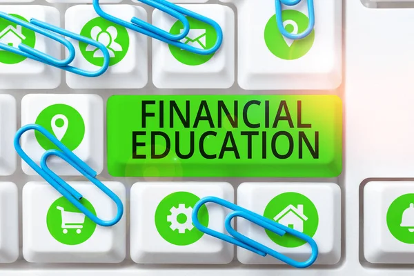 金融教育 ビジネスアイデアを提示するテキストキャプション金融や投資などの金融分野を理解する — ストック写真