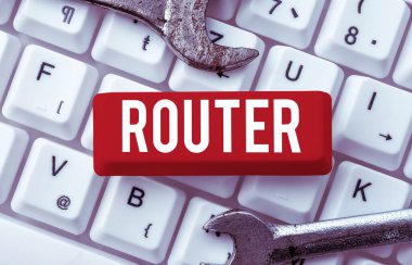 El yazısı işareti Yönlendirici, Şekil kesicisi kullanılan marangozluk eklemleri ile güç aracı üzerine yazılmış Sözcük