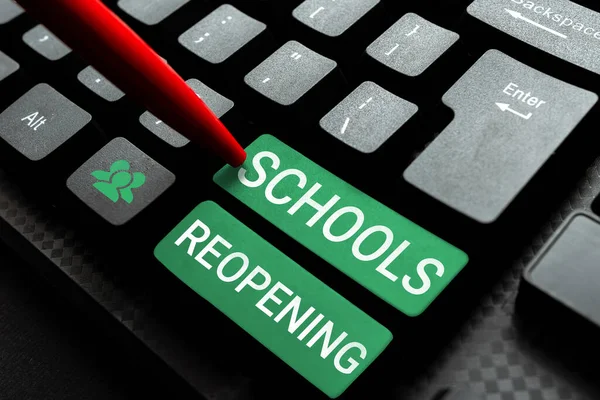 Podepsání Zobrazení Školy Znovuotevření Obchodní Přehled Tříd Prozatím Konce Školního — Stock fotografie