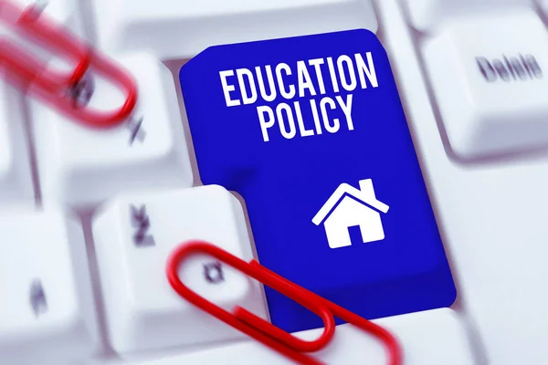 说明教育政策的文字标题 涉及教学方法的概念意义研究领域 — 图库照片