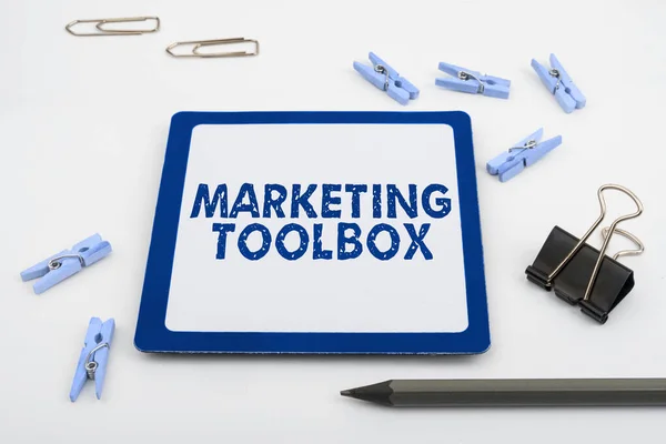 Tekenen Weergeven Van Marketing Toolbox Woord Voor Middelen Het Bevorderen — Stockfoto