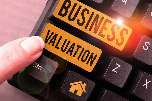 Hand Writing Sign Business Valuation Business Idea Determining Economic Value — Stockfoto