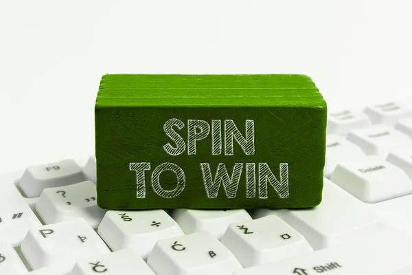 勝つためにスピンを提示するテキストキャプション ビジネスアイデア運を試してみてくださいフォーチュンカジノギャンブル宝くじゲームリスク — ストック写真