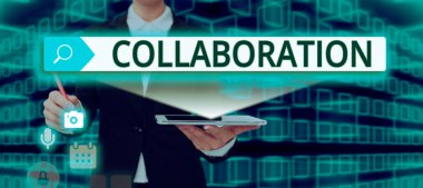 İlham kaynağı gösteren metin Bir şey üretmek için birisiyle çalışmanın iş birliği, konsept eylemi