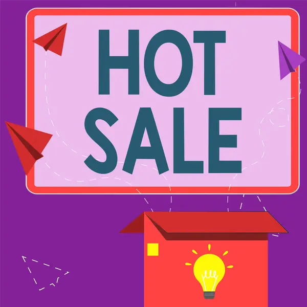 Sign Displaying Hot Sale Internet Concept Putting Products High Discount — ストック写真