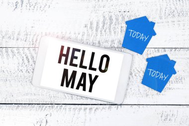 Yılın beşinci ayına ilham ve teşvikle hitap etmek üzere Hello May ve Business Showcase imzalı.