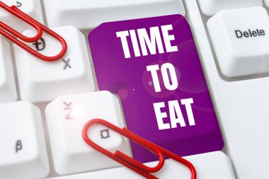 Yemek yeme zamanı, internet konsepti öğle yemeğinin tadını çıkarmak için doğru zaman.