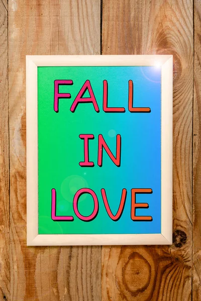 Handgeschriebenes Zeichen Fall Love Geschäftsidee Bezaubert Oder Bezaubert Mit Jemandem — Stockfoto