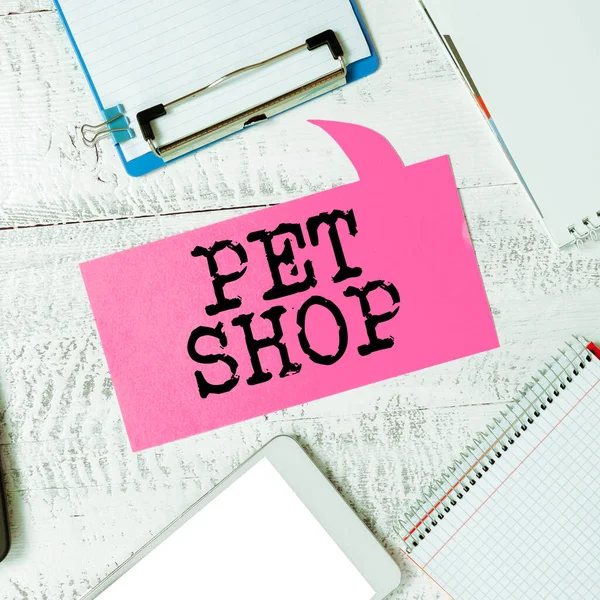Pet Shop Business Concept Retail Business Sells Different Kinds Animals — стоковое фото