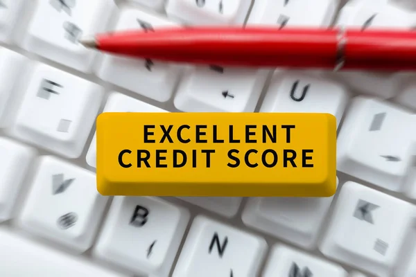 Excellent Credit Score 개념적 사람들은 재정적 능력에 — 스톡 사진