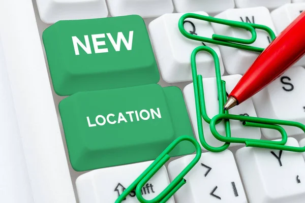 Text Caption Presenting New Location Business Approach Get Located New — Stockfoto