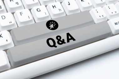 El yazısı işareti Q A, iş yaklaşımı soru sorulduğu ve cevaplandığı olarak tanımlanıyor