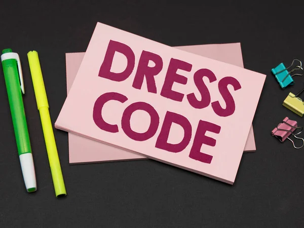 Leyenda Conceptual Código Vestimenta Concepto Internet Una Forma Aceptada Vestir —  Fotos de Stock