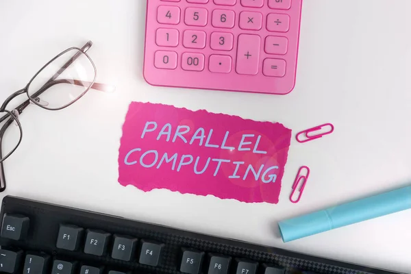 Hand Writing Sign Parallel Computing Επιχειρησιακή Επισκόπηση Ταυτόχρονος Υπολογισμός Μέσω — Φωτογραφία Αρχείου