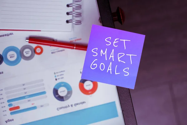 Text Sign Showing Set Smart Goals Business Overview Establish Achievable — Stock Photo, Image